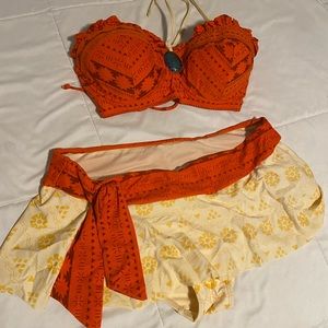 Moana swim suit. Adult Moana costume. Adult swim suit Disney hot topic. Bikini